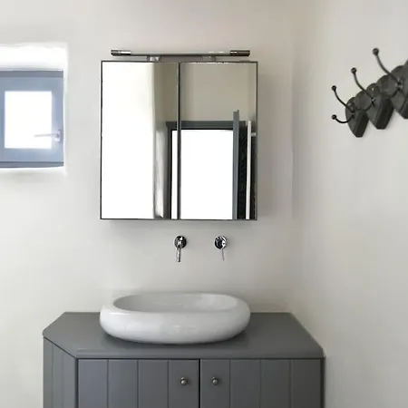 Sunray Paros Front 2 Bedroom House Next To Kite Sports * Púnda