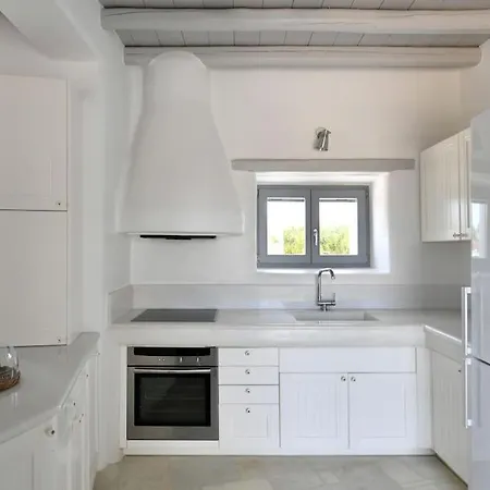 Sunray Pounta Paros Beachfront Near Kitesurf Tatil Evi