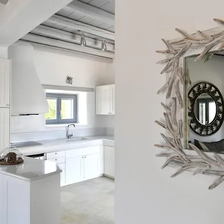 Sunray Paros Front 2 Bedroom House Next To Kite Sports Ferienhaus Pounda