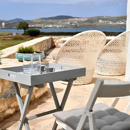 Sunray Paros Front 2 Bedroom House Next To Kite Sports Ferienhaus *