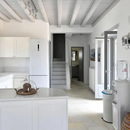 Sunray Pounta Paros Beachfront Near Kitesurf Tatil Evi