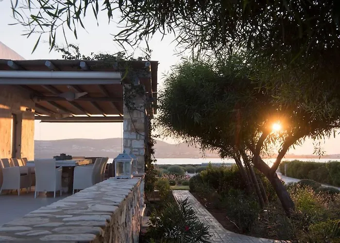 Sunray Paros Front 2 Bedroom House Next To Kite Sports Casa vacanze *